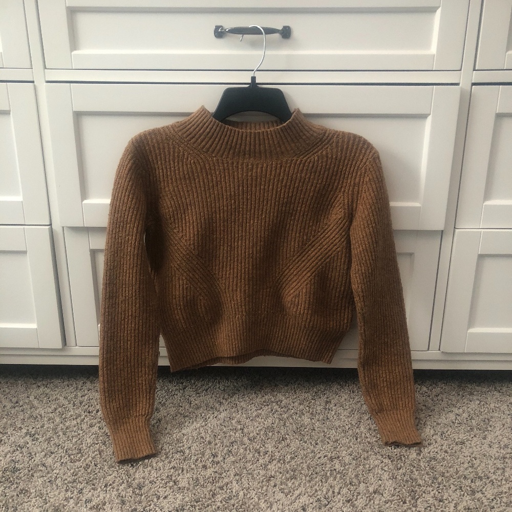 H&M brown sweater